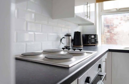 Loftus House | Family Coastal three Bedroom House Parking and WiFi