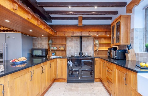 Farsley House | Farmhouse Barn - Rustic luxury for families -Leeds - Pass the Keys