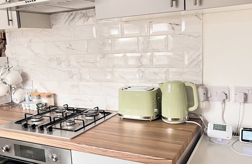 Nottingham House | FEEL AT HOME AWAY FROM HOME