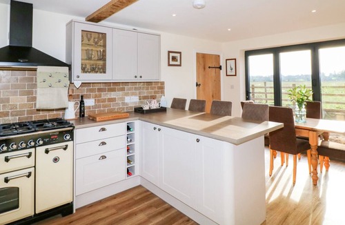 Kirk Langley House | FIELDVIEW HOUSE, pet friendly, character holiday cottage in Derby