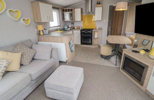 Cayton Bay Cottage | FINCH 47, family friendly, country holiday cottage in Cayton