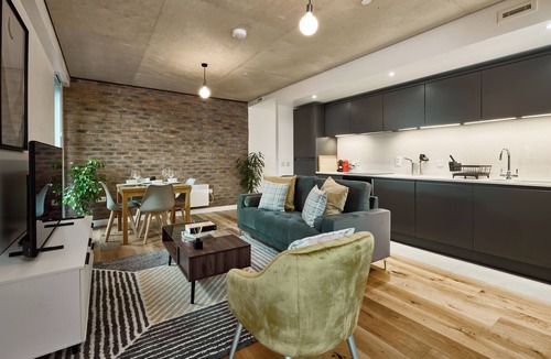 Northern Quarter Apartment | Finlays Yard by Veeve