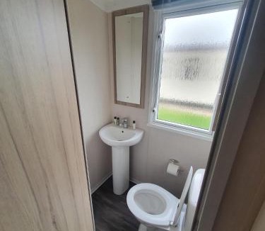 Kirby Misperton House | flamingo holiday home 2