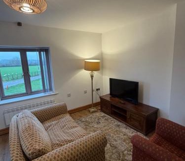 Stoke Bardolph Apartment | Flat 2, Coneygre Farm