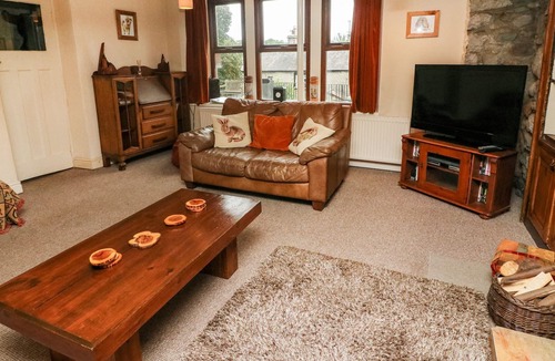 Ingleton Cottage | FOUNTAIN HOUSE, pet friendly, character holiday cottage in Ingleton