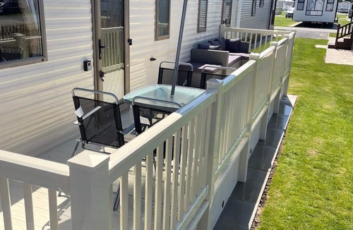 Chapel Saint Leonards House | Golden Palm Resort - The Appleby PG215 - Coastal Caravan Breaks