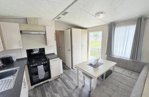 Chapel Saint Leonards Ski Chalet | Golden Palm The Retreat 38, Sleeps 6 Pet Friendly