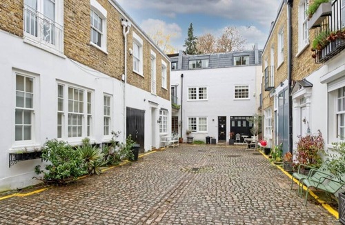 Queen's Gate Cottage | Gorgeous 4-bed House Near Museums & Hyde Park