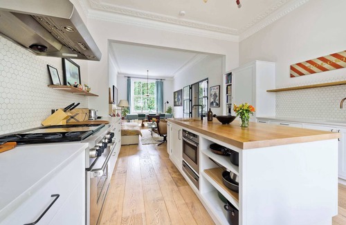 Holland Park Cottage | Gorgeous & Grand 5 Bed House, Holland Park