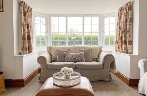 Sleaford House | Grange Farm Cottage