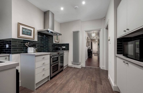 Polebrook Cottage | GREENWOOD MANOR, family friendly, luxury holiday cottage in Oundle