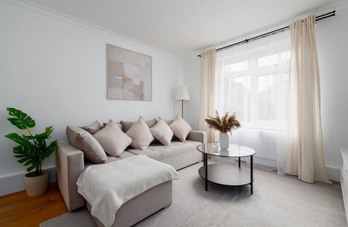 Portsoken Apartment | GuestReady - Relaxing retreat near Tower Bridge