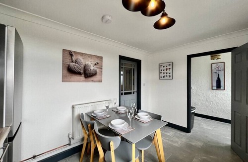 Clifton House | Havenwood House – Contractors, Families, Holidays