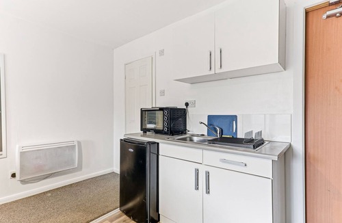 Castleford Apartment | Hayy Studios at Castleford