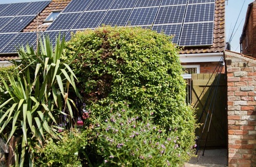 Burgh le Marsh Cottage | Hazel Cottage - The Chestnuts Holiday Cottages