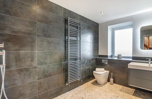 Colne House | Hazelgrove Lodge Barn