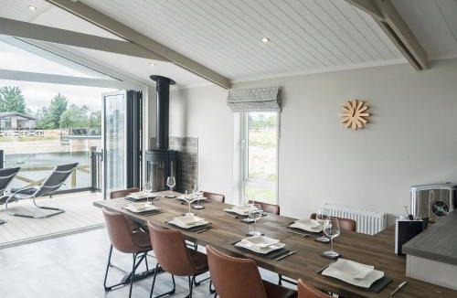 Carlton-in-Cleveland House | Henry Bolckow Lodge - Ukc4059