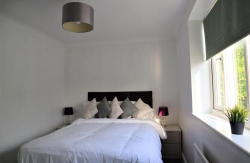 Thrapston House | Heron House