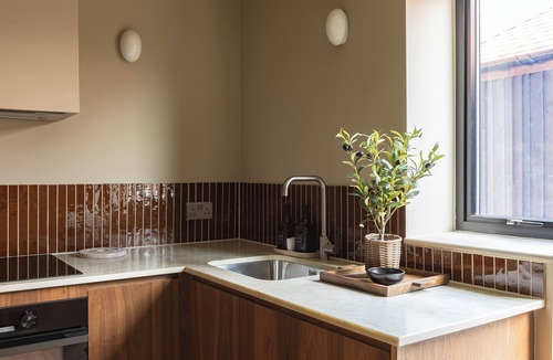 Tea Green Cottage | Hertfordshire Cottage, Designer, with Barn Suite