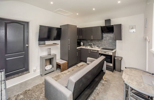Kirkheaton Cottage | Hide-out At Our Modernised Cosy Cottage Retreat