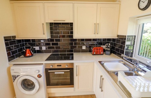 Alford House | Holly Cottage, Alford