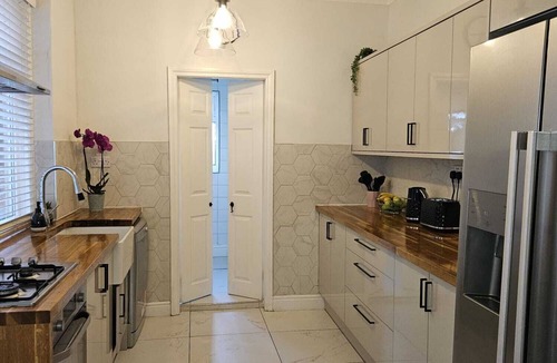 Wyken House | Home Away from Home