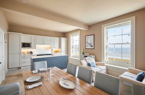 Muston House | Host and Stay | Sea View