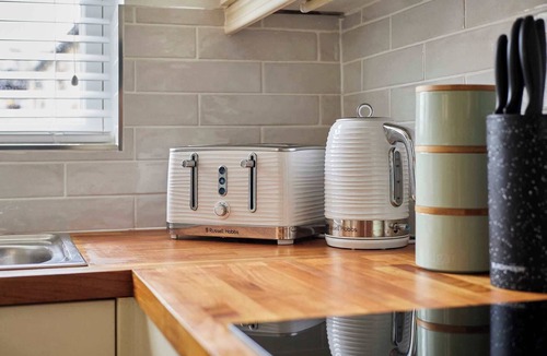 Hutton le Hole House | Host & Stay | Byre Cottage