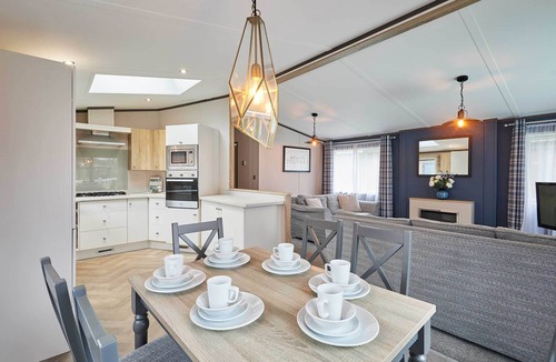 Allerthorpe Ski Chalet | Host & Stay | Graceland Lodge
