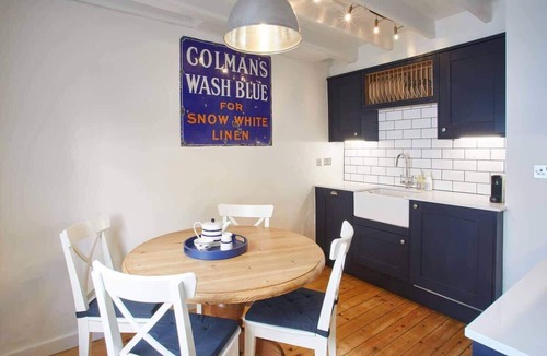 Staithes House | Host & Stay | Gun Gutter House
