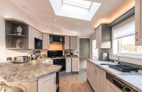 Allerthorpe Ski Chalet | Host & Stay | Woodland Jewel Lodge