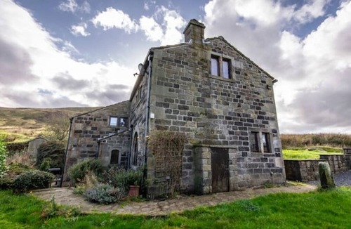 Lumbutts Cottage | Hot tub Cottage, stunning views