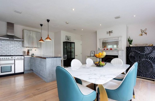 North Acton House | House ∙ 3 bedrooms ∙ 7 guests
