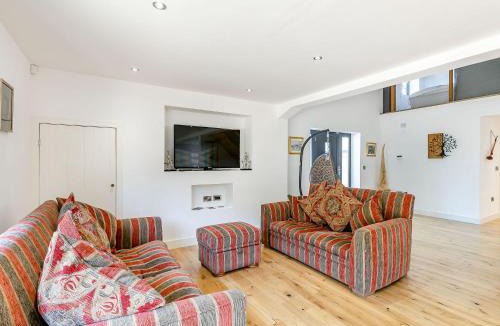 Sleaford House | Howell Hall Barn
