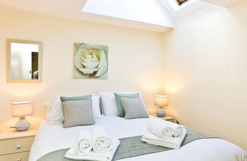 Knockerdown House | Ible Cottage - Qve