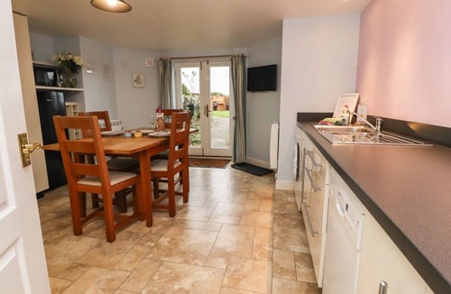Arnside Apartment | Inglewood Court, Arnside