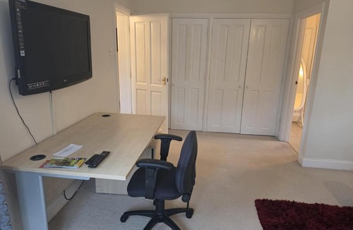 Witney Bed & Breakfast | Jacobean Farmhouse in the Cotswolds B and B Bedroom 1 and Bedroom 2