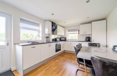 Brigg Cottage | James Ville Marina Lodge 8