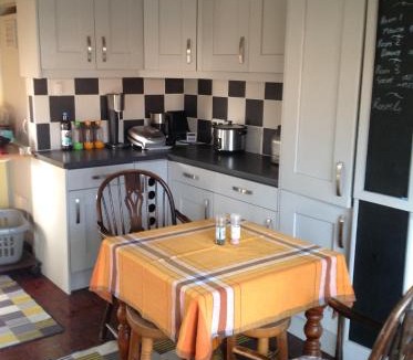 Retford House | JOE and MARIA's PLACE