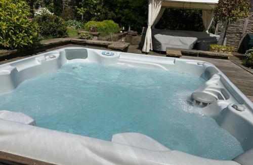 Horncastle House | Jolls Cottage with hot tub Lincolnshire Wolds