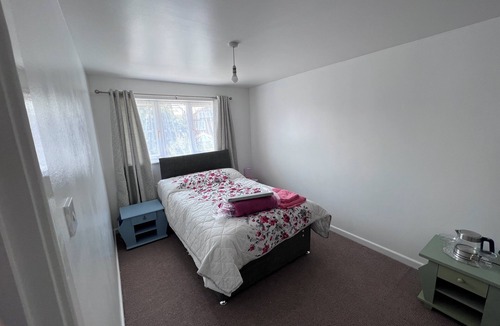 Kettering House | Kettering Guest CLOSED