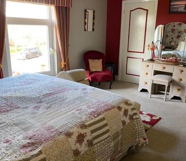 Cayton Bed & Breakfast | Killerby Cottage Farm
