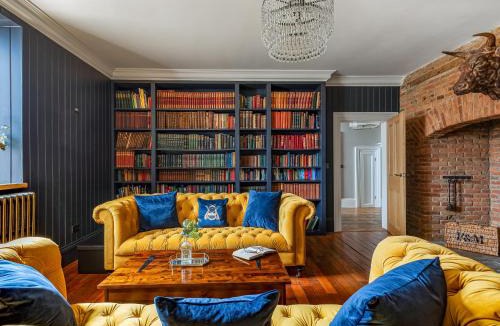Cayton House | Killerby Old Hall - Uk47711
