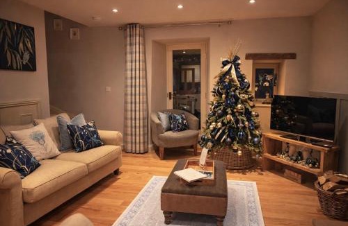 Aysgarth House | Kingfisher Cottage at Aysgarth Falls