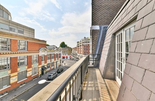 Brompton & Hans Town Apartment | Knightsbridge/Chelsea penthouse