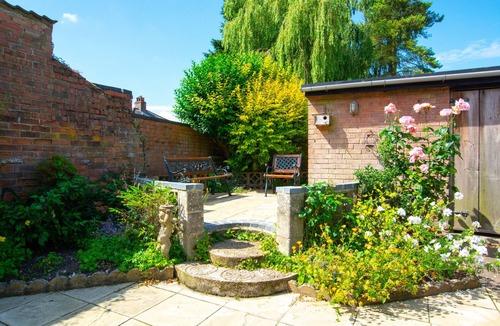 King's Lynn House | Laburnum House - Four Bedroom House, Sleeps 6