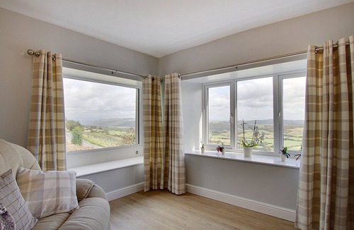 Penny Bridge House | Lakenhow - Detached Holiday Home near Ulverston, Breathtaking Views, Sleeping 8