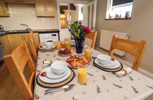 Billingham Cottage | LAMB COTTAGE, pet friendly, with a garden in Stockton-On-Tees