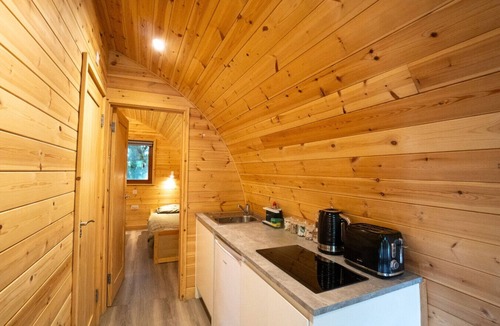 Newmarket Cabin | Lidgate Star Cabin 2 · Eco-friendly cabin next to 16th century pub