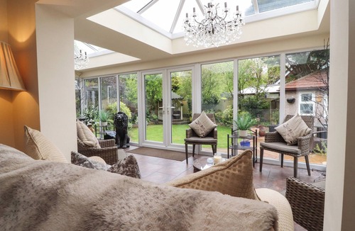 Thornton-Cleveleys Cottage | Linwood
